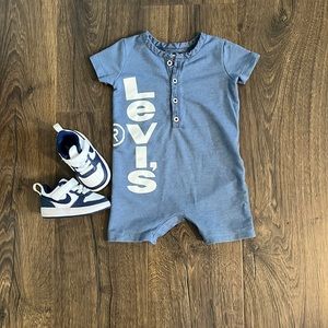SOLD 💥 Baby boy outfit 12m